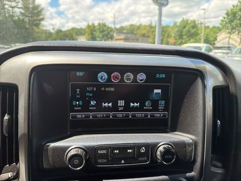 Used 2018 Chevrolet Silverado 1500 LT w/ All Star Edition AWD/4WD image 16