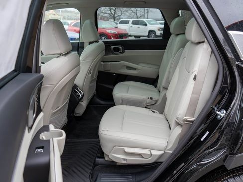 New 2026 Kia Sorento EX w/ EX Premium Package AWD/4WD image 14