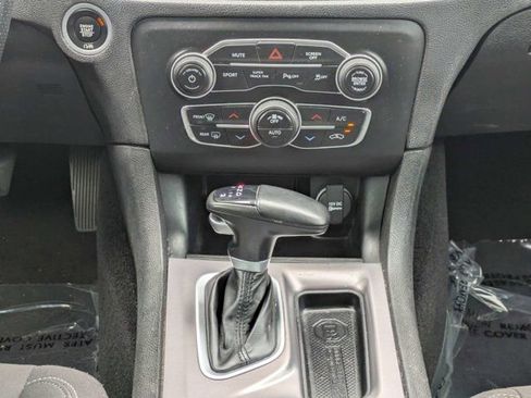Used 2022 Dodge Charger GT RWD image 18
