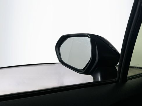 Used 2023 Toyota Corolla LE FWD image 16
