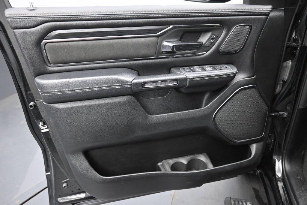Used 2023 RAM 1500 Laramie AWD/4WD image 23
