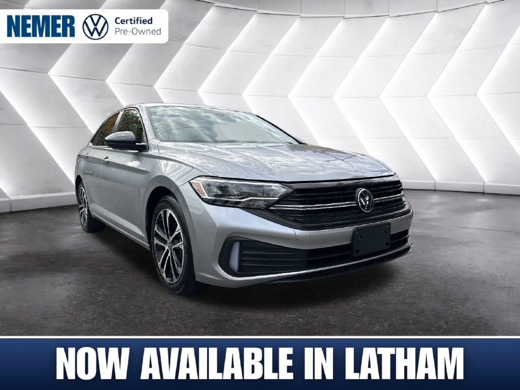 Used 2024 Volkswagen Jetta Sport FWD image 6