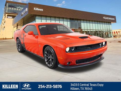 Used 2023 Dodge Challenger R/T Scat Pack RWD image 1