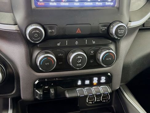 Used 2020 RAM 1500 Big Horn image 18