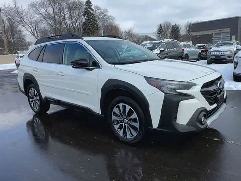 Certified 2023 Subaru Outback Limited image 2