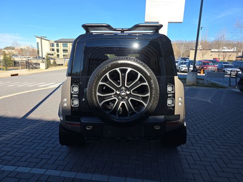 Certified 2025 Land Rover Defender 110 image 6