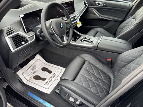 New 2026 BMW X5 xDrive40i w/ Climate Comfort Package image 10