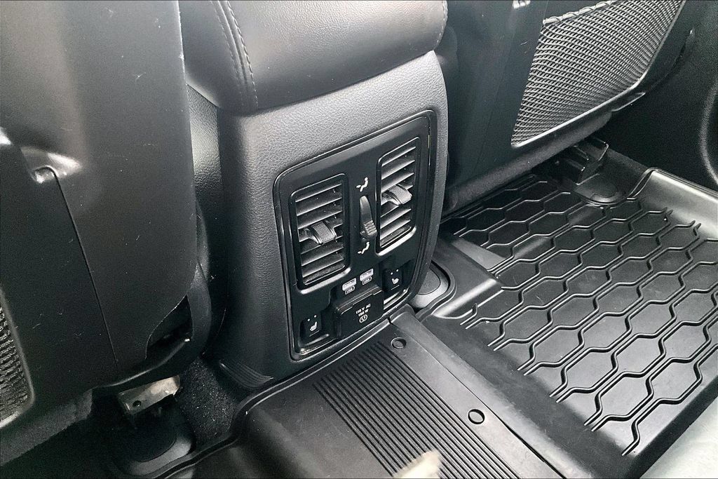 Used 2020 Dodge Durango GT w/ Technology Group AWD/4WD image 10