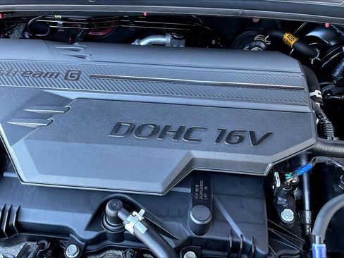 Used 2025 Hyundai Elantra SEL image 31