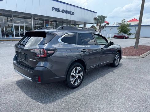 Used 2022 Subaru Outback Limited AWD/4WD image 4