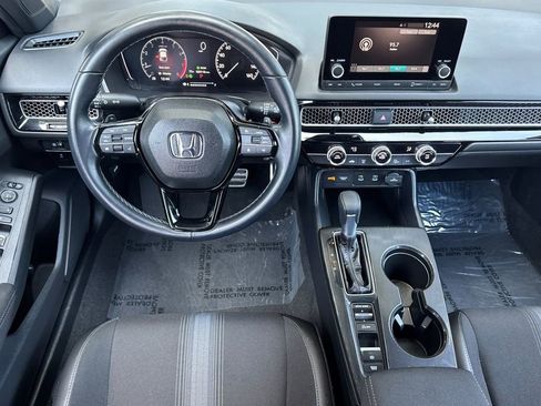 Used 2025 Honda Civic Sport image 13