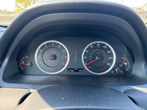 Used 2012 Honda Accord EX-L image 25