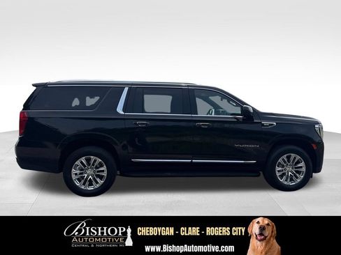 Used 2024 GMC Yukon XL SLT AWD/4WD image 14