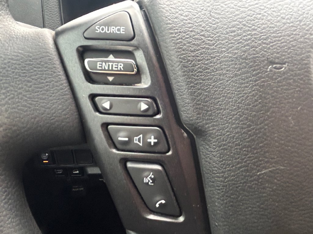 Used 2023 Nissan Frontier SV w/ Technology Package AWD/4WD image 23