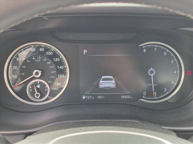 Used 2026 Genesis G70 2.5T RWD image 9