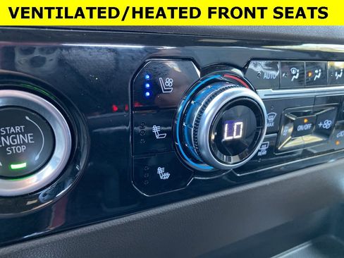 Used 2023 GMC Sierra 1500 SLT w/ SLT Premium Package image 16