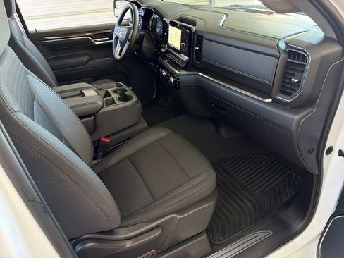 Used 2023 GMC Sierra 1500 Elevation AWD/4WD image 29