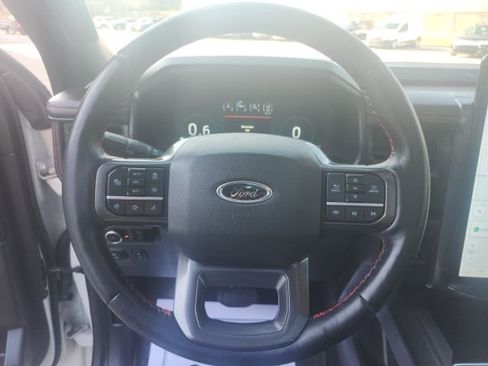 Used 2023 Ford Expedition Limited image 30