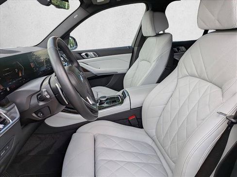 Used 2026 BMW X5 sDrive40i RWD image 11