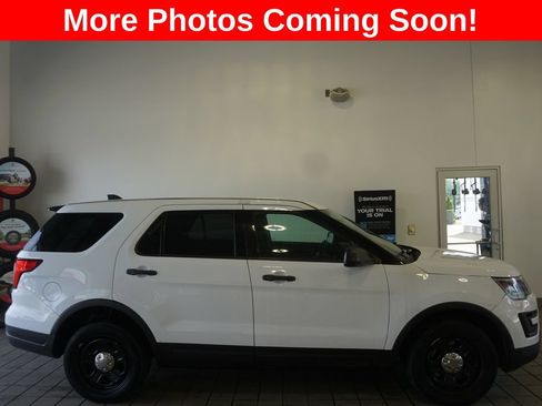 Used 2019 Ford Explorer 4WD Police Interceptor image 2