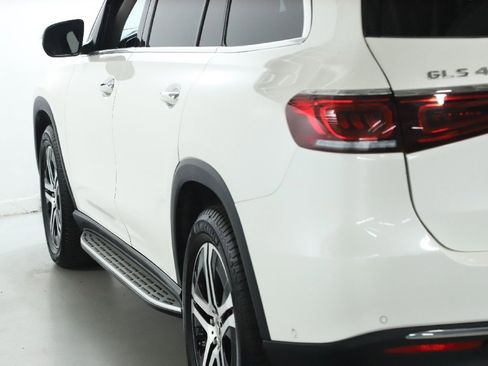 Used 2020 Mercedes-Benz GLS 450 4MATIC image 6