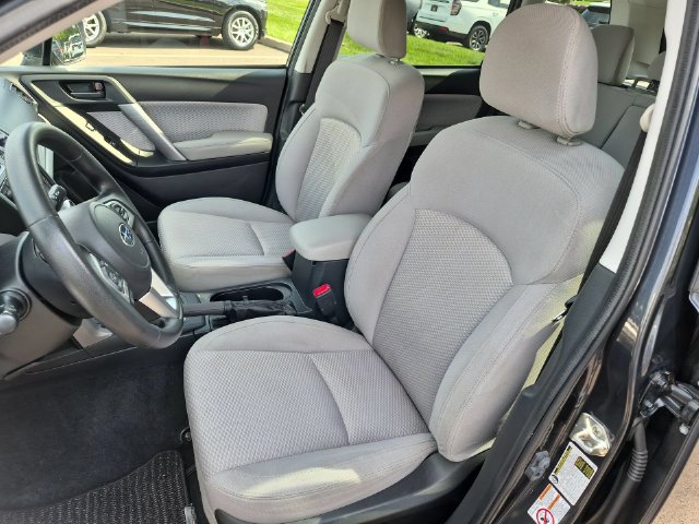 Used 2018 Subaru Forester 2.5i Premium AWD/4WD image 21