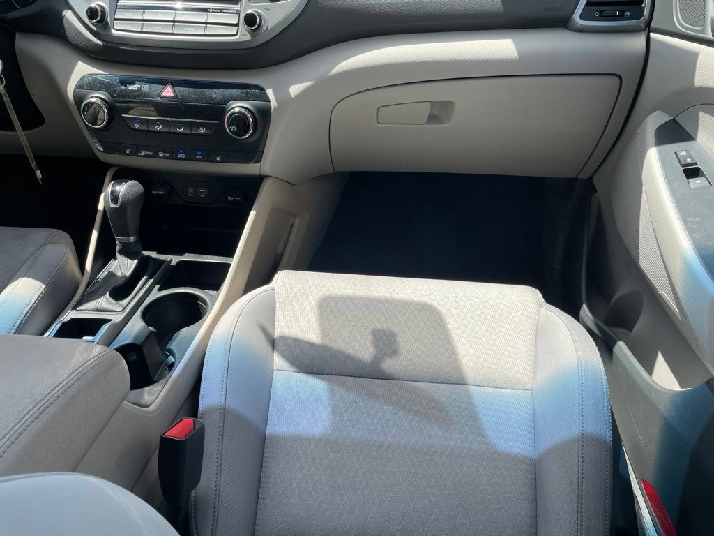 Used 2018 Hyundai Tucson SEL FWD image 23