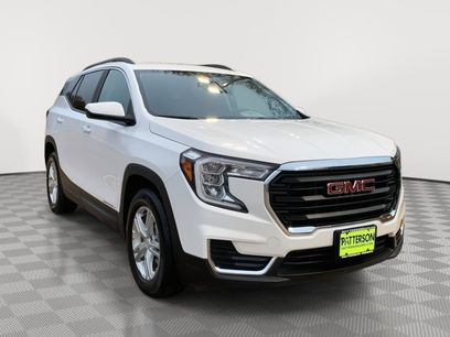 Used 2024 GMC Terrain SLE w/ Driver Convenience Package