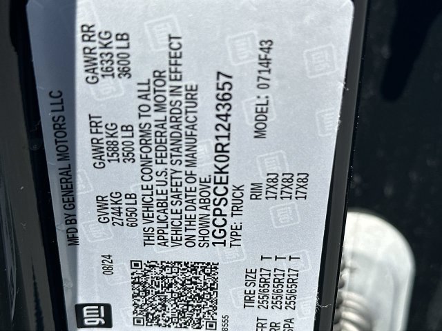 Used 2024 Chevrolet Colorado LT RWD image 32