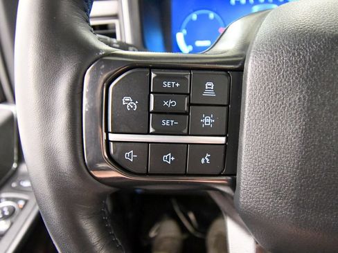 Used 2025 Ford F350 Platinum w/ FX4 Off-Road Package AWD/4WD image 21