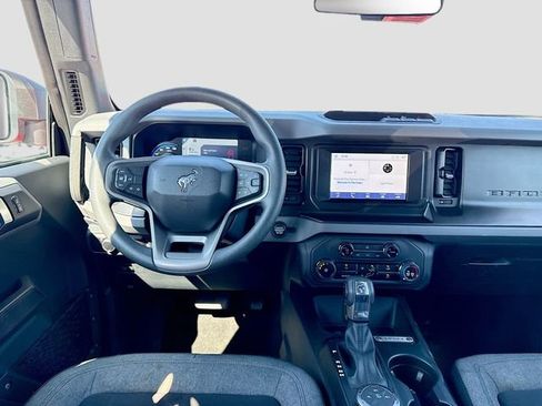 Certified 2023 Ford Bronco 4-Door AWD/4WD image 21