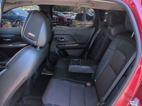 Certified 2025 Nissan Kicks SR w/ SR Premium Package FWD image 14