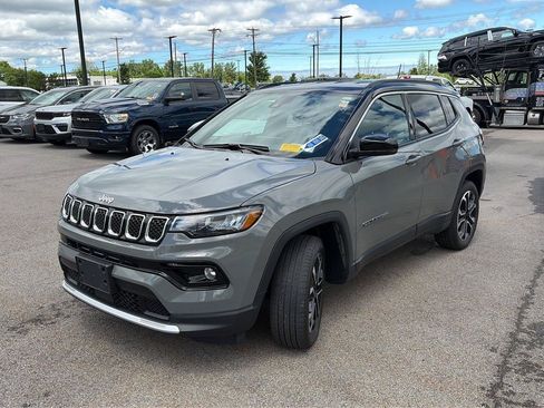Used 2024 Jeep Compass Limited AWD/4WD image 48