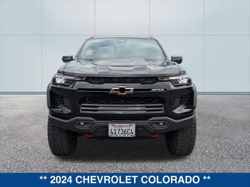 Used 2024 Chevrolet Colorado ZR2 w/ ZR2 Bison Edition AWD/4WD image 8