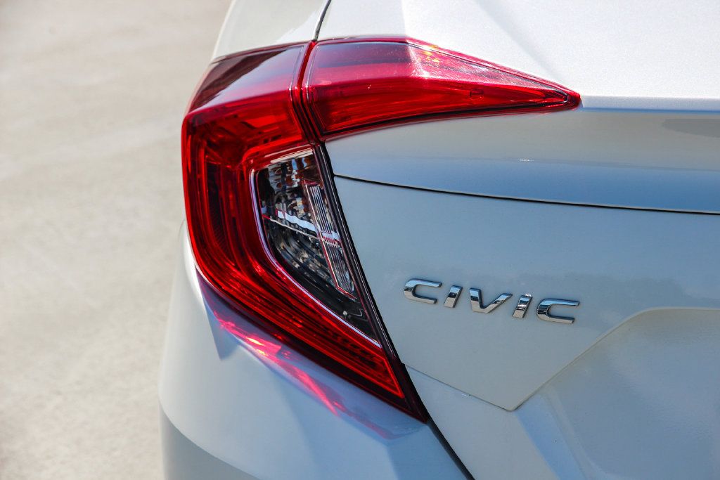 Used 2017 Honda Civic EX image 7