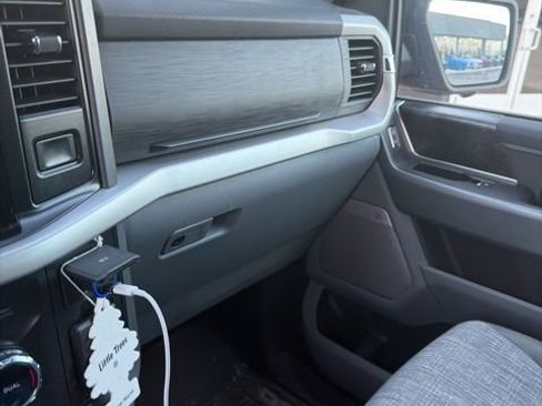 Certified 2022 Ford F150 XLT w/ Equipment Group 302A High image 19