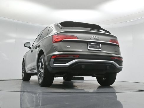 Used 2023 Audi Q5 2.0T Premium w/ Convenience Package AWD/4WD image 53