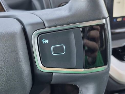 Used 2025 Ford Expedition Max Active image 13