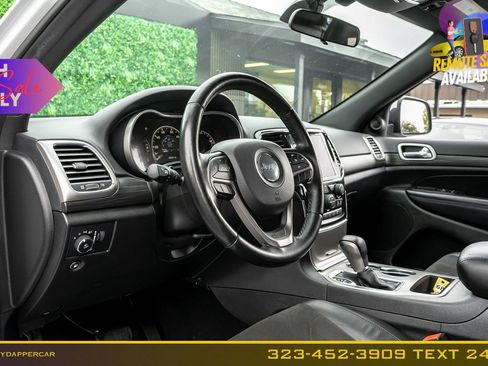 Used 2021 Jeep Grand Cherokee Laredo X AWD/4WD image 11