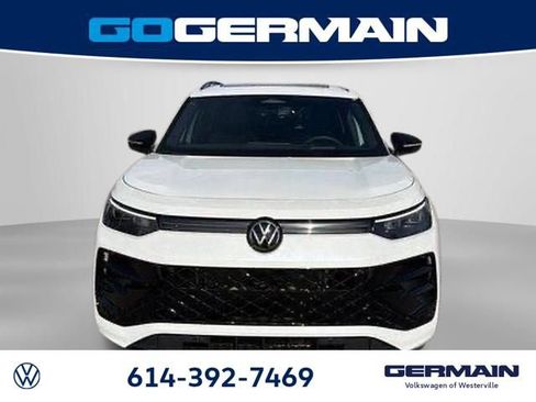 New 2026 Volkswagen Tiguan SE R-Line AWD/4WD image 2