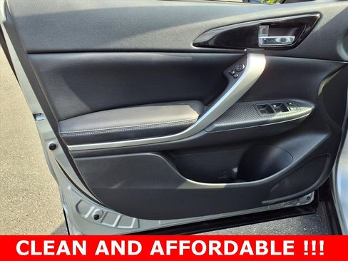 Used 2025 Mitsubishi Eclipse Cross AWD image 11