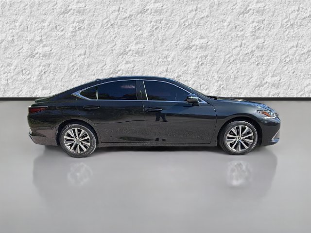 Used 2021 Lexus ES 350 w/ Accessory Package FWD image 2