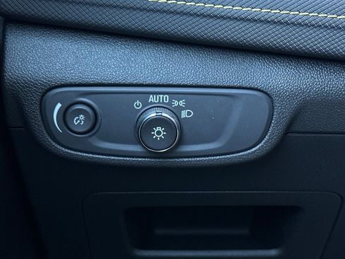 Used 2024 Chevrolet TrailBlazer ACTIV w/ Convenience Package image 34