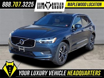 Used 2018 Volvo XC60 T6 Momentum w/ Vision Package