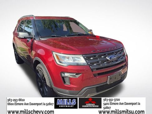 Used 2019 Ford Explorer XLT w/ Equipment Group 202A AWD/4WD image 2