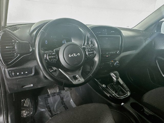 Used 2024 Kia Soul EX FWD image 11