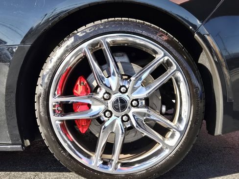 Used 2014 Chevrolet Corvette Stingray Coupe w/ 2LT Preferred Equipment Group image 8