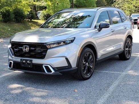 Used 2023 Honda CR-V Sport Touring image 5