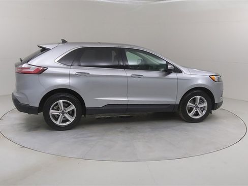 Certified 2022 Ford Edge SEL w/ Convenience Package image 13