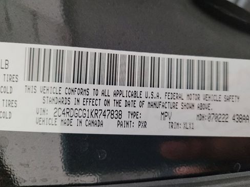 Used 2019 Dodge Grand Caravan SXT image 33